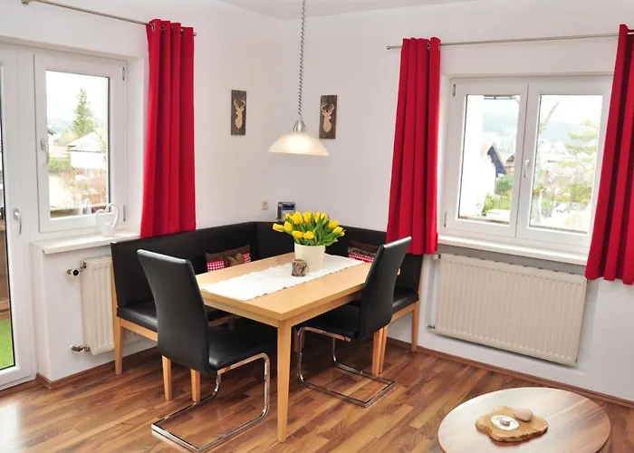 Haus Birgit * Зефельд-ін-Тіроль